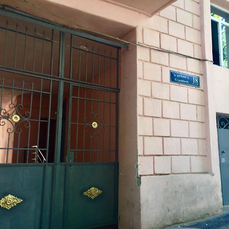 Very Center Of The Old City-Stylish Apartment Tbilisi Eksteriør bilde