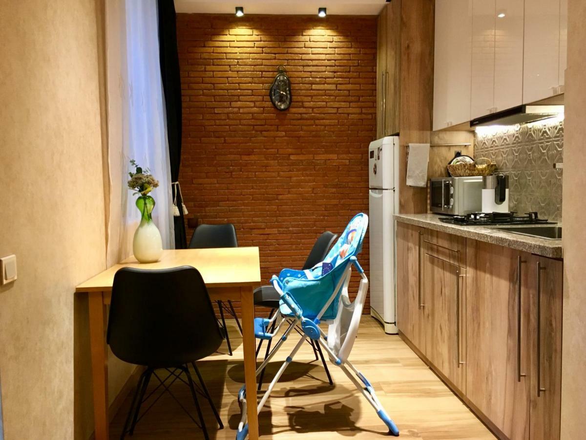 Very Center Of The Old City-Stylish Apartment Tbilisi Eksteriør bilde